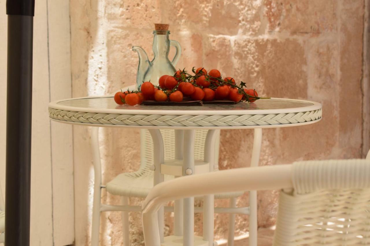 Sardedd White Luxury Villa Cisternino Exteriör bild