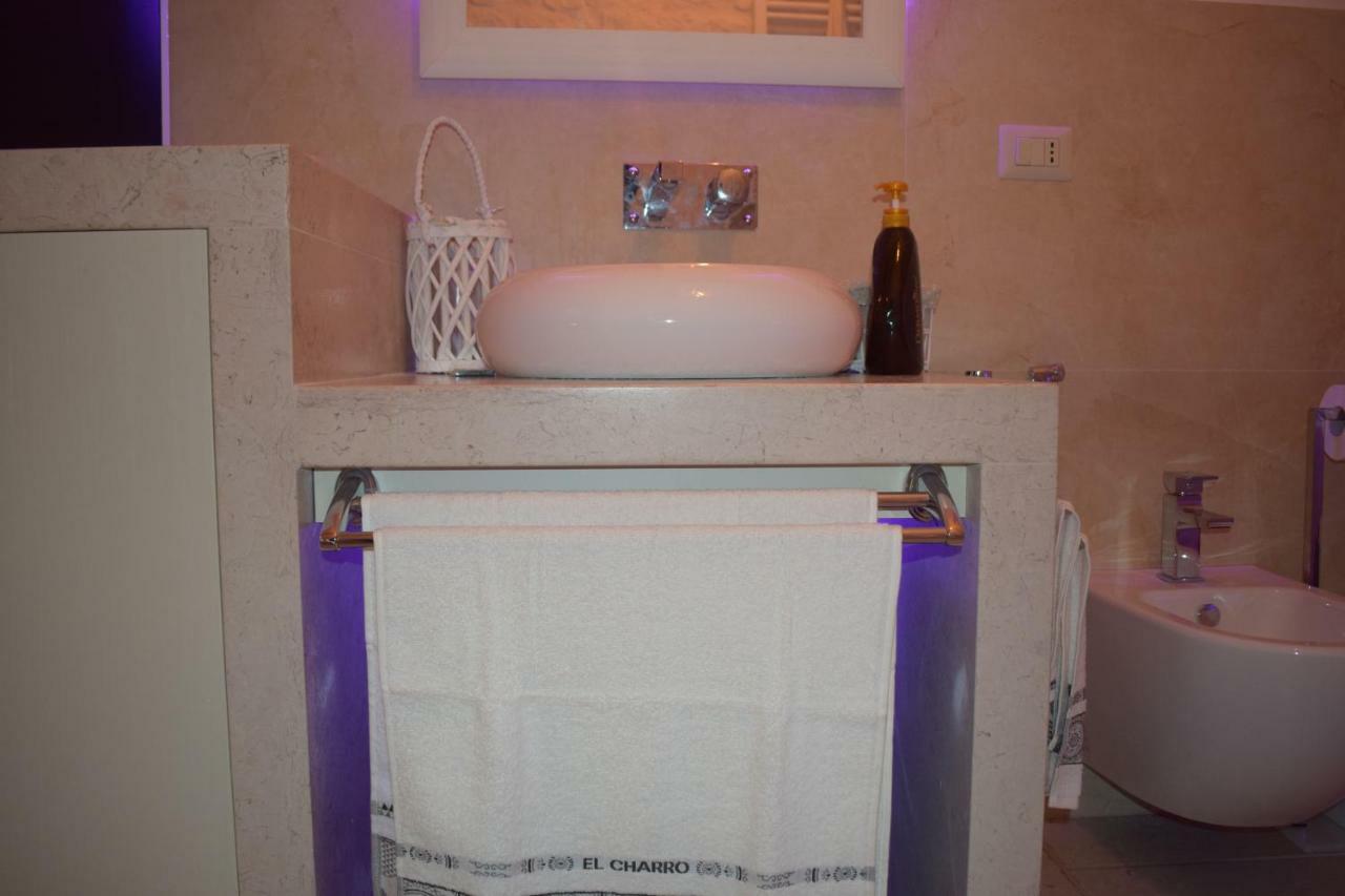 Sardedd White Luxury Villa Cisternino Exteriör bild