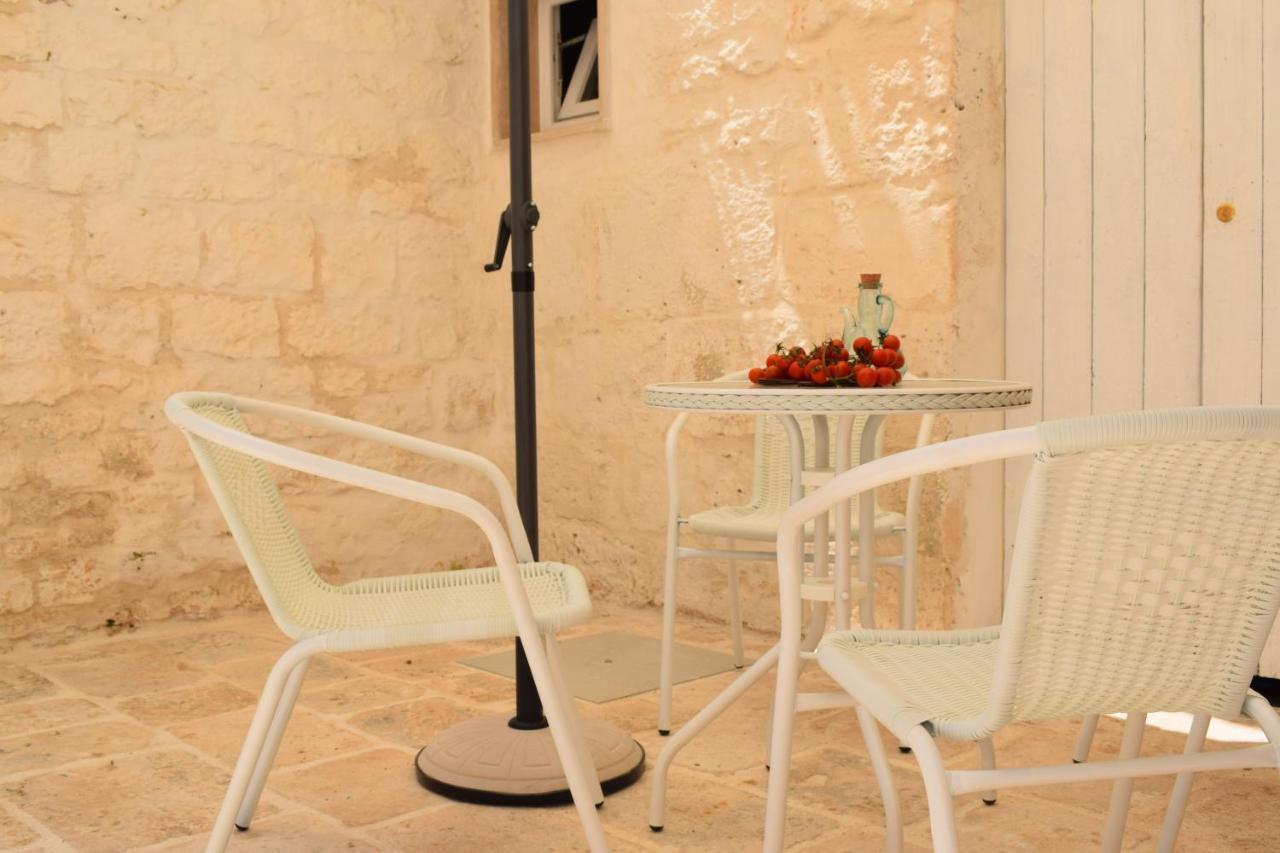 Sardedd White Luxury Villa Cisternino Exteriör bild
